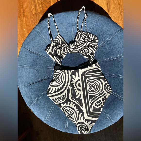 Mara Hoffman Kia One Piece - Picture 3 of 3